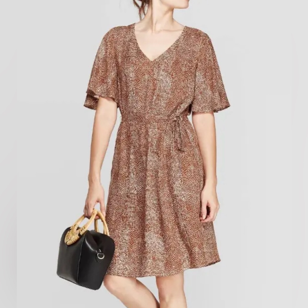 A New Day Dress (Target) Size Small. Giraffe Print with pockets. New!